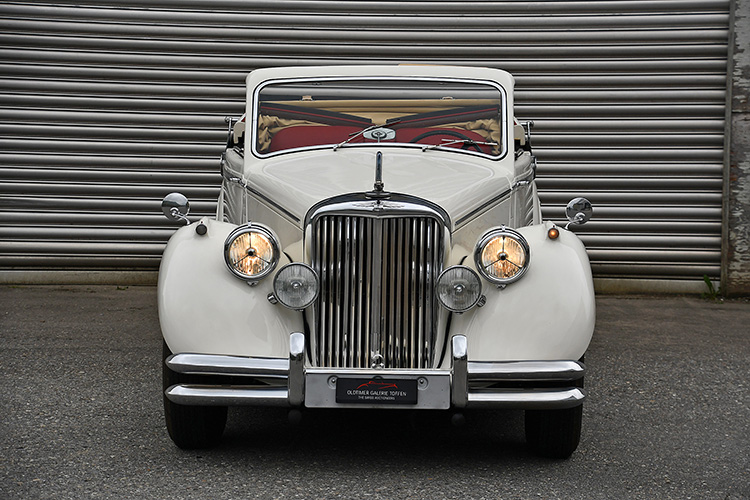 Jaguar Mk V DHC_08